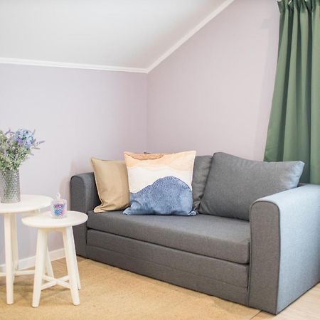 Zlatin Dvor - Apartments For 3, Terrace, Trogir Center, Beach At 5-Min, Bike Friendly Room photo